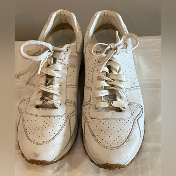 SOLD Louis Vuitton X Supreme white leather sneakers US Sz 8.5 preowned FLAWS - Picture 1 of 17
